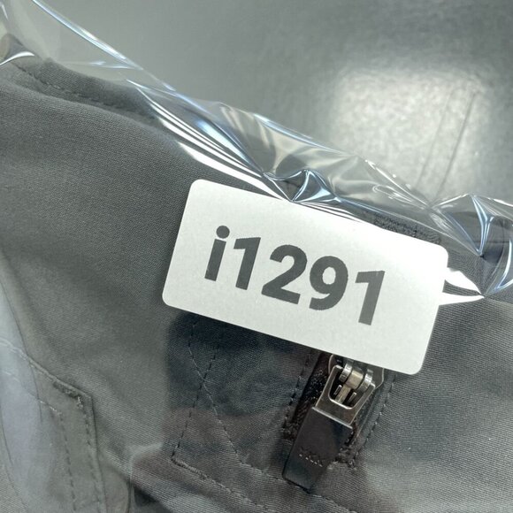 NEW Eddie Bauer Rainier 10” Tech Shorts Men’s 32 Cargo Outdoor Black - Picture 5 of 8